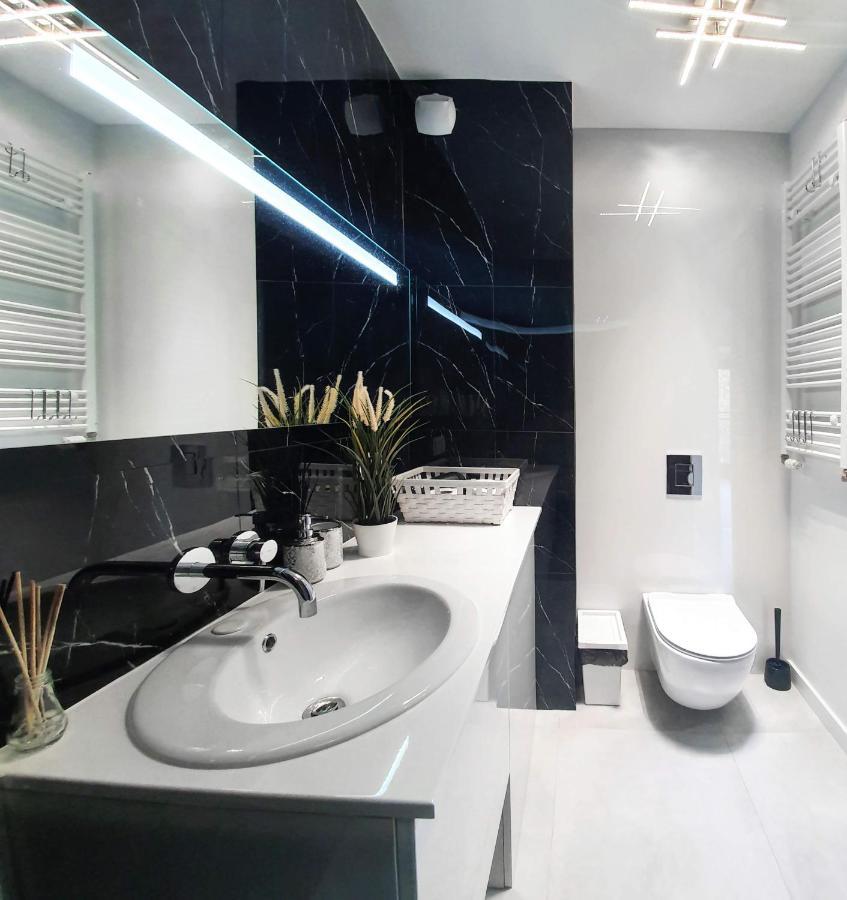 Comfy Apartments - Nowa Motlawa กดัญสก์ ภายนอก รูปภาพ